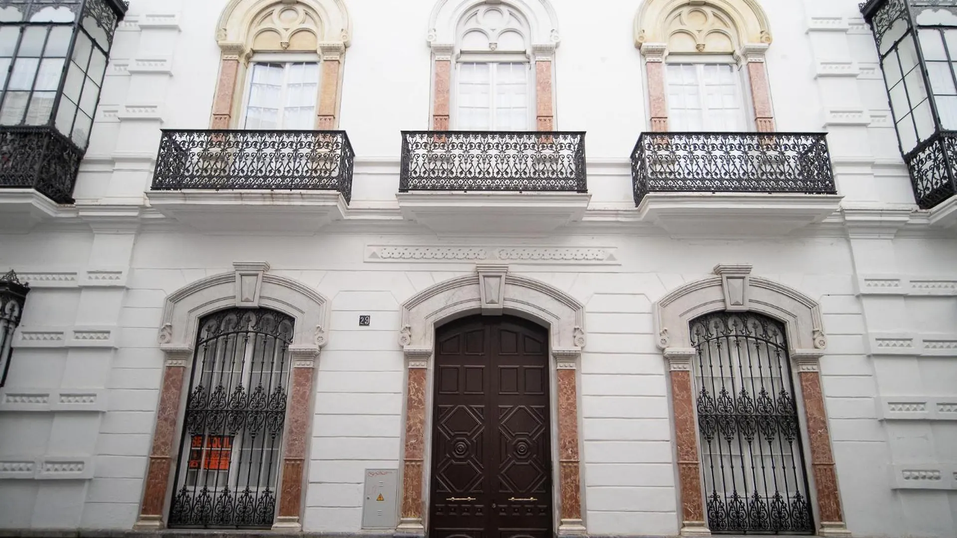 El Anfitrion Palacio Argueeso 12 산루카데바라메다 스페인