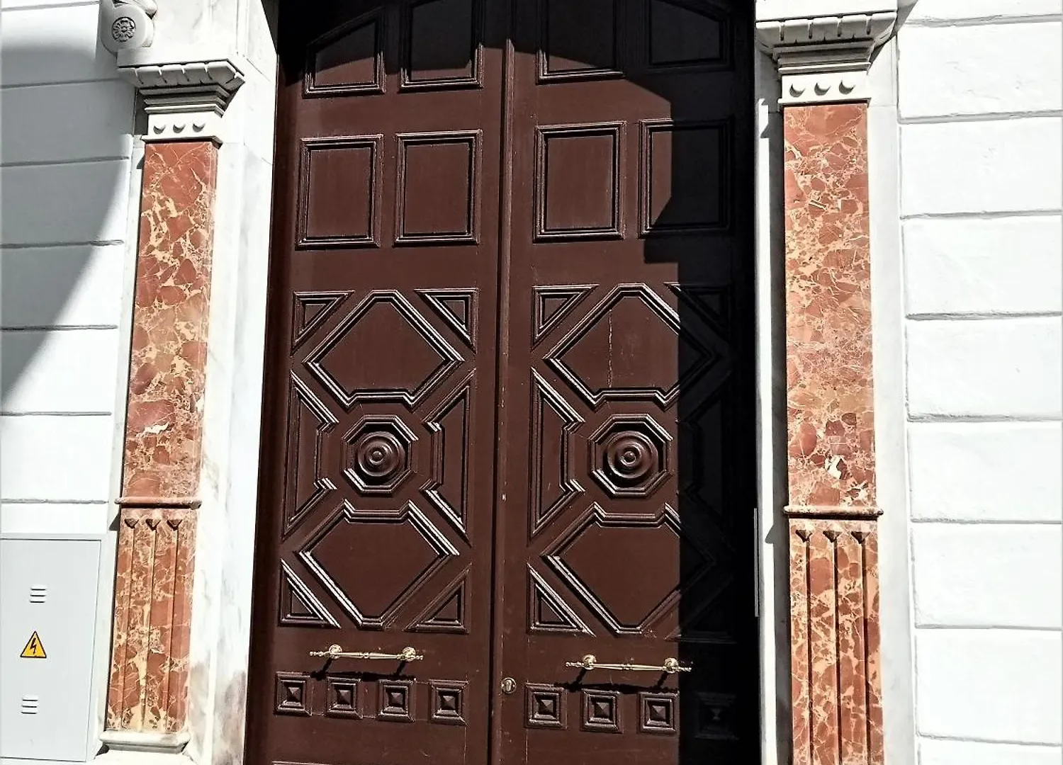 El Anfitrion Palacio Argueeso 12 산루카데바라메다